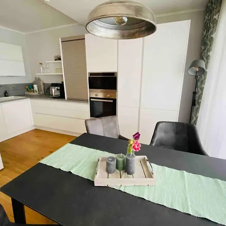 Lägenhet Schoene Wohnung In Maisach *