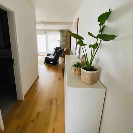 Lägenhet Schoene Wohnung In Maisach *