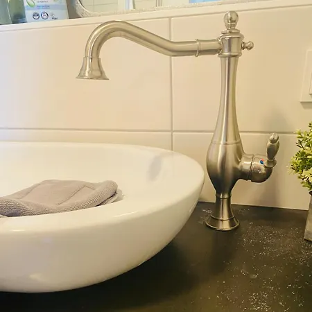 Lägenhet Schoene Wohnung In Maisach *