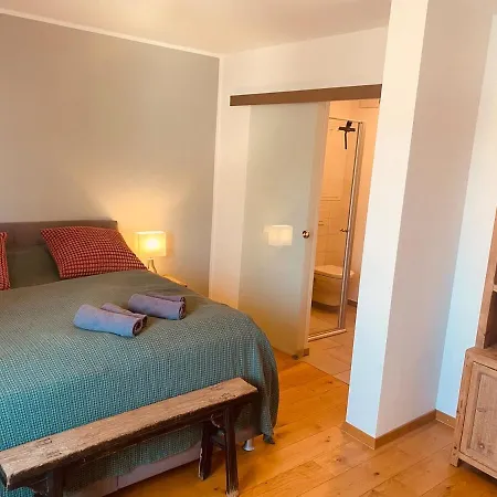 Schoene Wohnung In Maisach Lägenhet Niederdorla